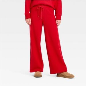 NWOT Women's Mid Rise Straight-Leg  Pull On Pants.  Red. S